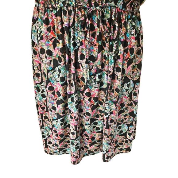 TORRID Plus Size Gothic Multi- Color Skull Ruffle Front Slip Dress Size 1X - Picture 11 of 15